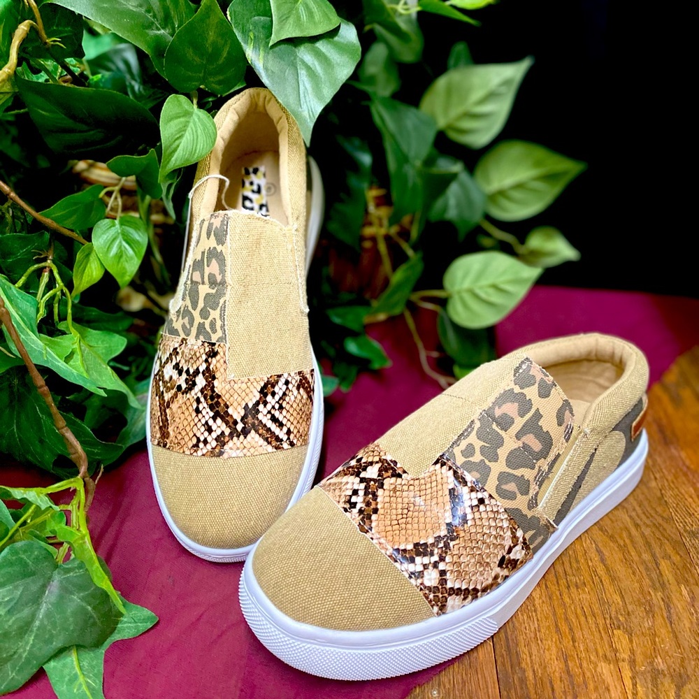 Snake skin, Leopard Print Patch Shoes